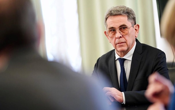 Емец обвинил Супрун в своем увольнении
