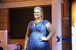 В Одессе выбрали Miss & Mrs Plus Size 2021: полюбуйся роскошными формами