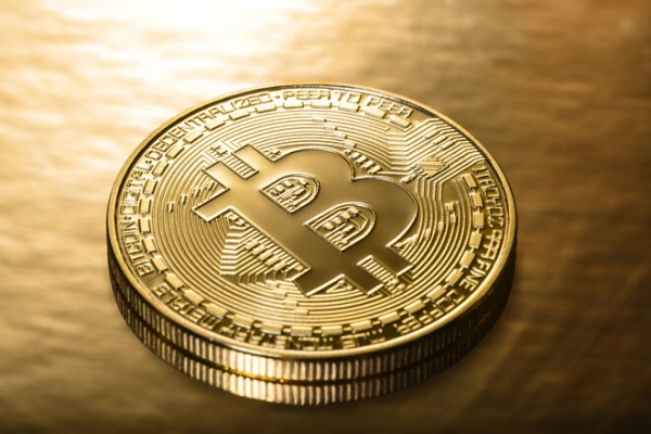 
Тотальных распродаж так и не произошло: биткоин начал октябрь с резкого роста
