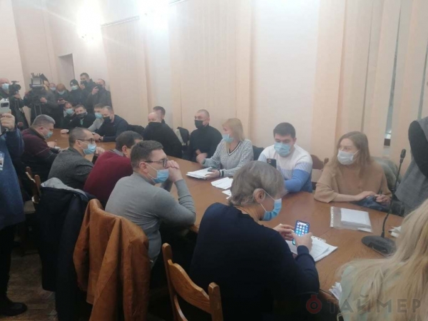 Одесскую земельную комиссию снова лихорадит, а к мэрии нагнали пожарных и полицию