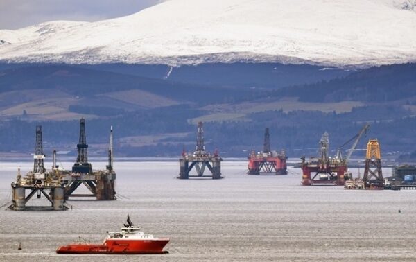 Цены на нефть превысили 97 долларов Цены на нефть превысили 97 долларов