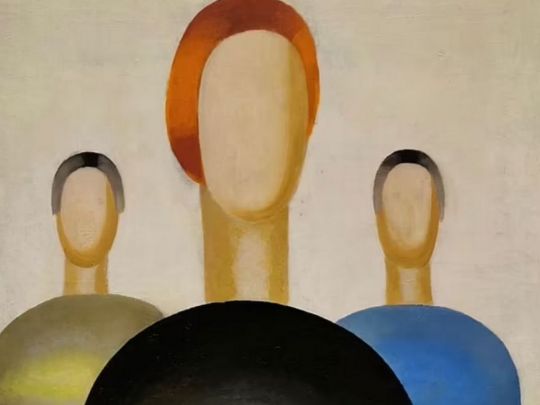 У Росії охоронець, що нудьгував, прималював очі до картини вартістю мільйон доларів учениці Малевича