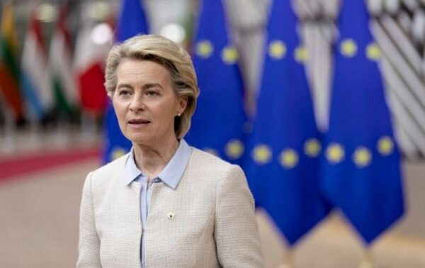 Еврокомиссия готовит план отказа от российского газа и нефти Еврокомиссия готовит план отказа от российского газа и нефти