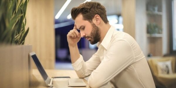 В РФ блокируют соцсети и оппозиционные СМИ: какие сайты уже не работают В РФ блокируют соцсети и оппозиционные СМИ: какие сайты уже не работают