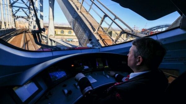 Как уход Siemens повлияет на экономику России и что будет с «Сапсанами»? Как уход Siemens повлияет на экономику России и что будет с «Сапсанами»?