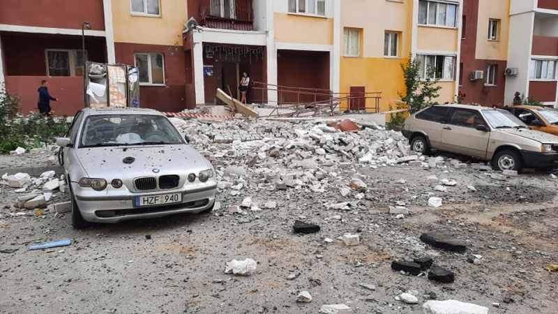 Нелюди путіна били вночі по Харкову: обстріляно лікарню та житловий сектор (відео)