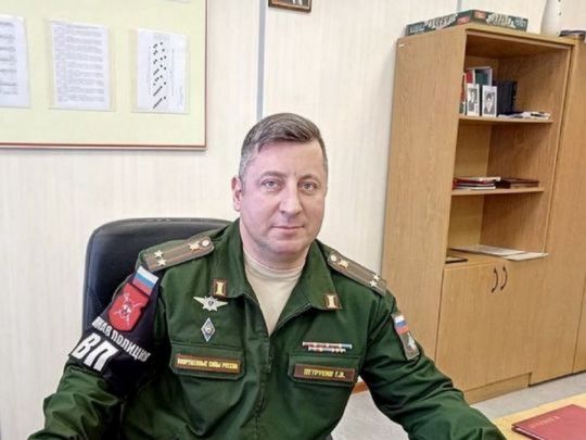 «Роздягав до спідньої білизни і змушував стояти біля трупів»: оголосили про підозру військовому коменданту із Самари