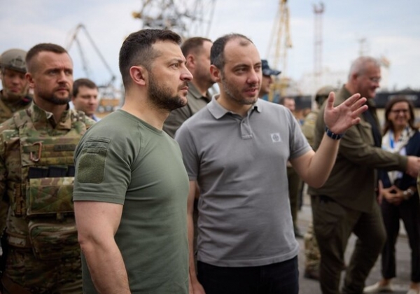 Зеленский посетил Одессу перед стартом "зернового коридора"