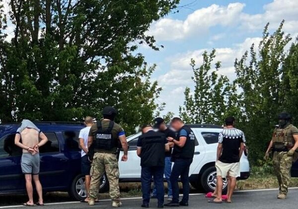 В Одесской области за снятие с военного учета брали 12 000 долларов В Одесской области за снятие с военного учета брали 12 000 долларов