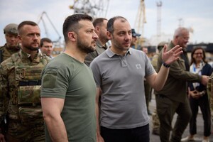 Зеленский посетил Одессу перед стартом "зернового коридора"