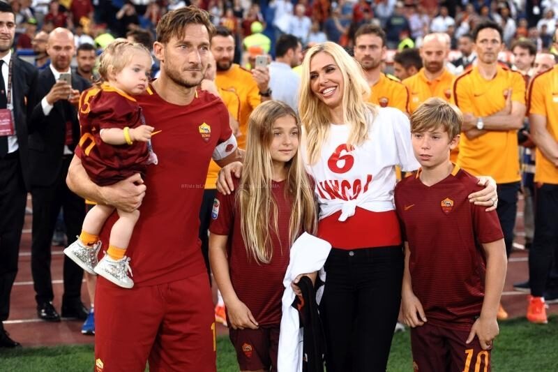 Легендарний футболіст розлучається з&nbsp;красунею-моделлю після 17 років шлюбу