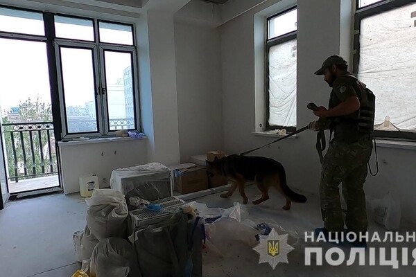 Убийство из-за долгов, инсценировка ограбления и суицид: в полиции рассказали, что произошло в Успенском переулке