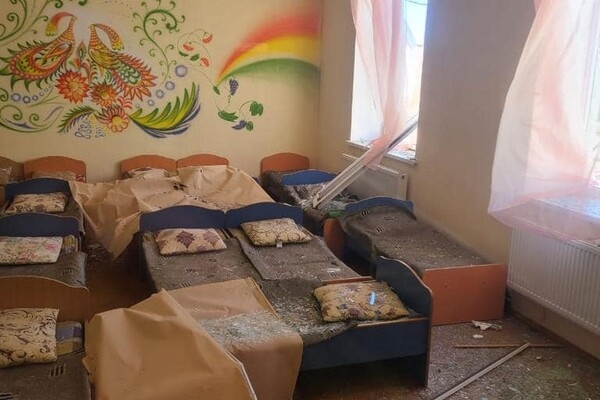 Оккупанты нанесли удар по Одесской области: пострадали детский сад и дома