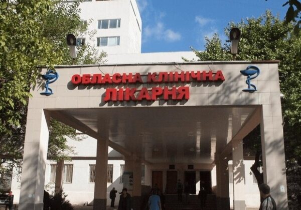 В Одессе планируют более чем за 35 миллионов гривен отремонтировать территорию областной больницы В Одессе планируют более чем за 35 миллионов гривен отремонтировать территорию областной больницы