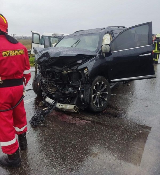 Велика автокатастрофа на трасі Трускавець — Львів: багато загиблих та травмованих (фото)