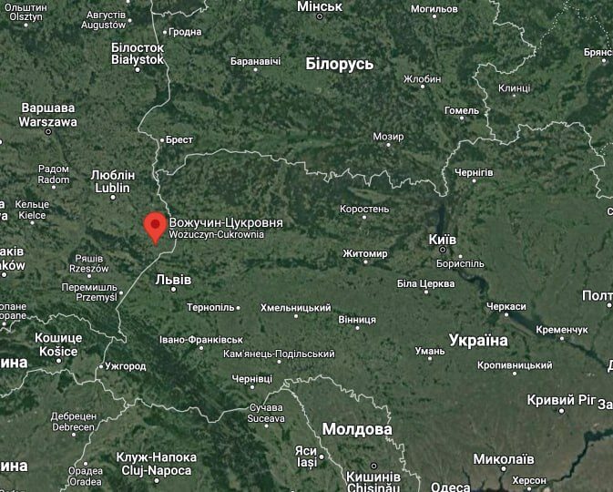 Імовірно, російська ракета долетіла до Польщі під час обстрілу України: Дуда терміново скликає військове керівництво