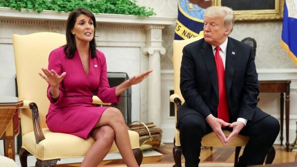 Трамп нацелился на Хейли: первичные выборы в Айове в заключительной фазе Трамп нацелился на Хейли: первичные выборы в Айове в заключительной фазе