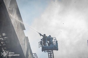 В Южном потушили масштабный пожар