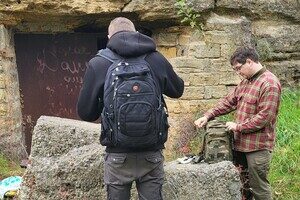 В Одессе спасли лиса из катакомб: он попал там в ловушку В Одессе спасли лиса из катакомб: он попал там в ловушку
