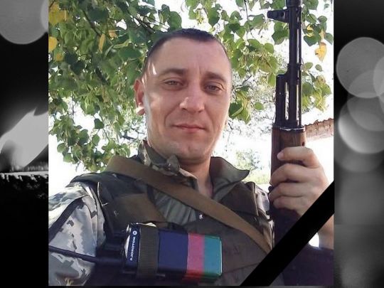 Отримав дуже багато контузій: на Вінниччині попрощались із воїном, який вісім років віддав армії