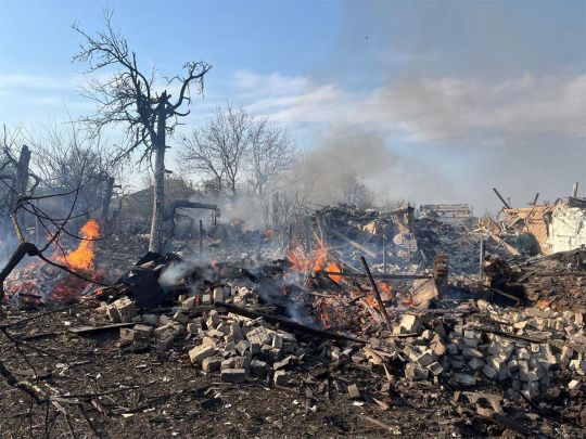 Застосували рідкісну авіабомбу: окупанти масовано вдарили по Куп’янську