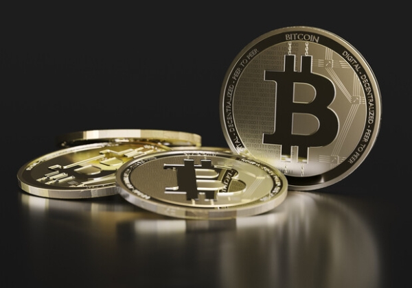 Биткоин начал резко расти: почему курс приблизился к $99 000