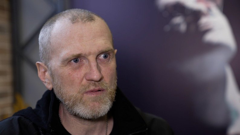 «Бажаю, щоб ніхто з твоїх рідних не спробував такої „дієти“, як українські військовополонені»: звільнений морпіх відповів на глузування реперки зі США