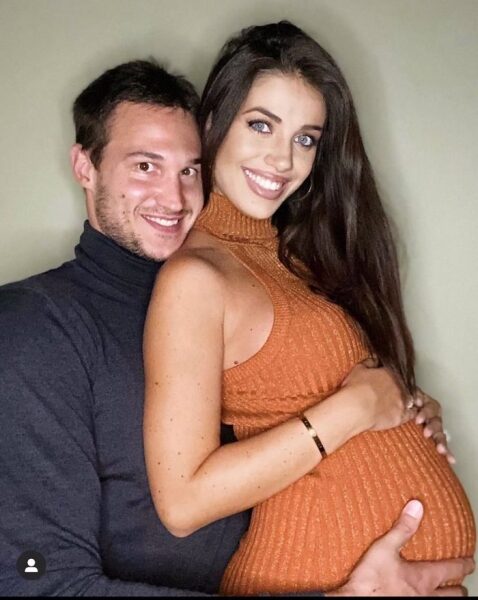 На вагітну дружину гравця збірної Італії напала акула (фото)
