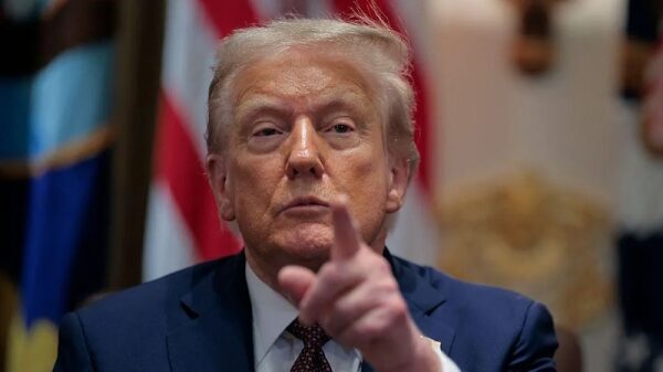 Трамп инициирует переименование Пентагона в Военное министерство Трамп инициирует переименование Пентагона в Военное министерство