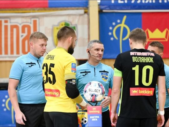 Шостий тур betking Екстра-ліги: яскраві матчі, голи та інтрига на паркеті