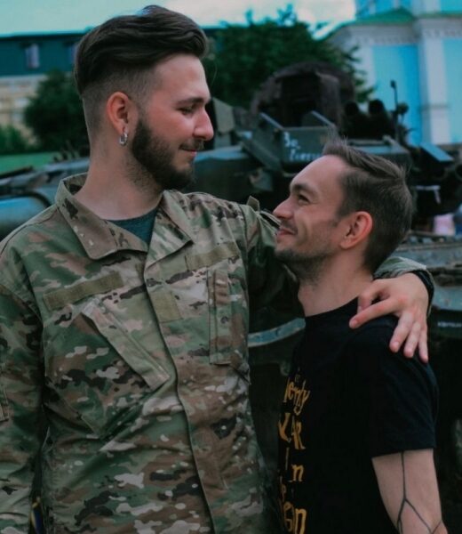 &laquo;Від вибуху я&nbsp;просто &bdquo;влетів&ldquo; у&nbsp;бетонну стіну&raquo;: гей-військовий Микола Милованов про виклики під час повномасштабної війни