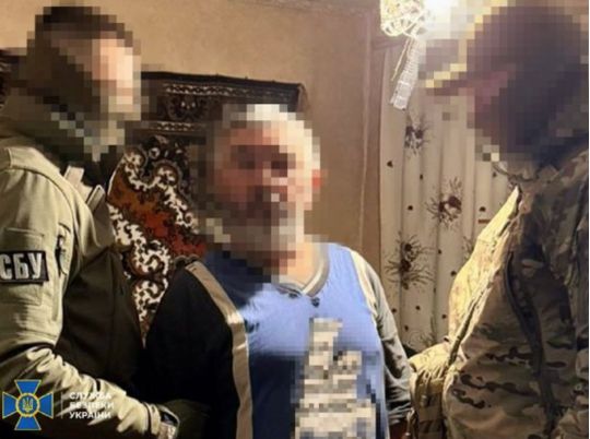 Пенсіонер з Ізюму «зливав» росіянам координати підрозділів ЗСУ для підготовки прориву ворога на Харківщині (фото)