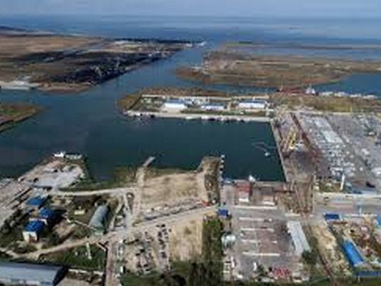 Дрони атакували порт у Краснодарському краї рф: спалахнули резервуари з нафтопродуктами