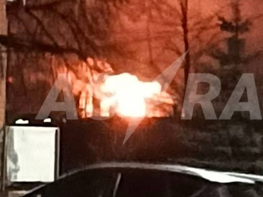 Росія повідомляє про масований наліт дронів: вибухи в&nbsp;Москві, горить Смоленська ТЕЦ і&nbsp;хімзавод &laquo;Акрон&raquo;