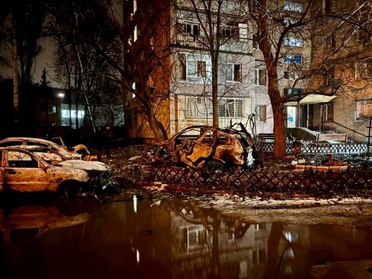 Масована атака на&nbsp;Дніпро: пошкоджено багатоповерхівки та&nbsp;навчальні заклади, є&nbsp;постраждалі (фото, відео)