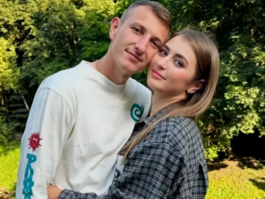 Воротар збірної України став батьком у свій день народження (фото)