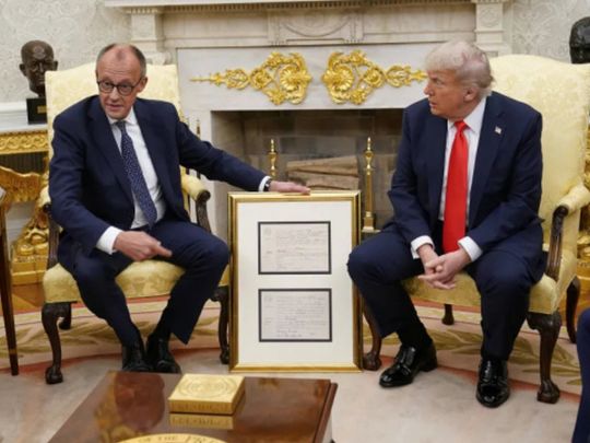 Мерц на тлі кризи в Ормузькій протоці запросив Трампа відвідати землю своїх предків