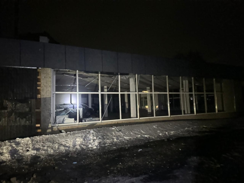 Вночі ворог масовано вдарив по Сумах: що відомо