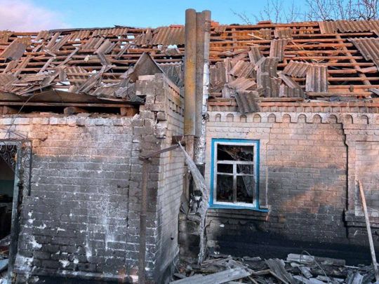 Замість домівок — руїни, є поранені: росія масовано атакувала українські міста (фото)