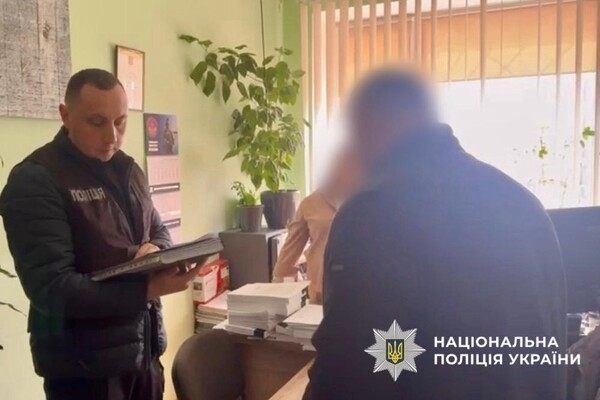 Махинации с государственной землей: в Одесском районе задержали председателя сельского совета Махинации с государственной землей: в Одесском районе задержали председателя сельского совета