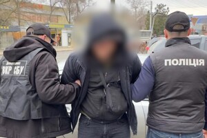 Дело на три тысячи долларов: в Одесской области разоблачили скандальную схему с участием работника ТЦК Дело на три тысячи долларов: в Одесской области разоблачили скандальную схему с участием работника ТЦК