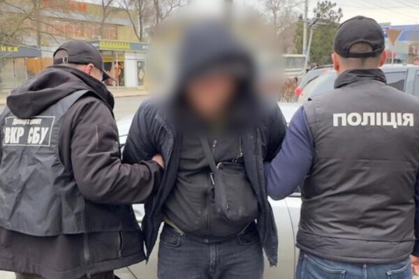 Дело на три тысячи долларов: в Одесской области разоблачили скандальную схему с участием работника ТЦК Дело на три тысячи долларов: в Одесской области разоблачили скандальную схему с участием работника ТЦК