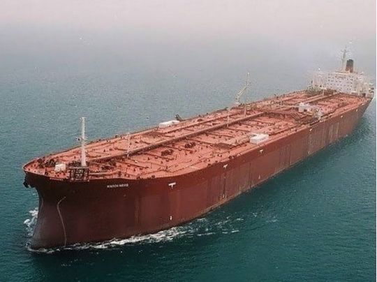 Через Ормузьку протоку вперше після припинення вогню пройшли супертанкери